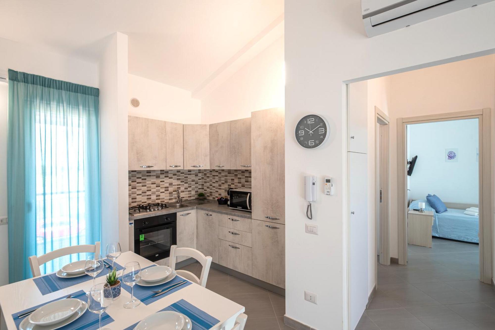 Icaro Residence Apartments With A Beautiful Pool SantʼAgata di Militello Buitenkant foto