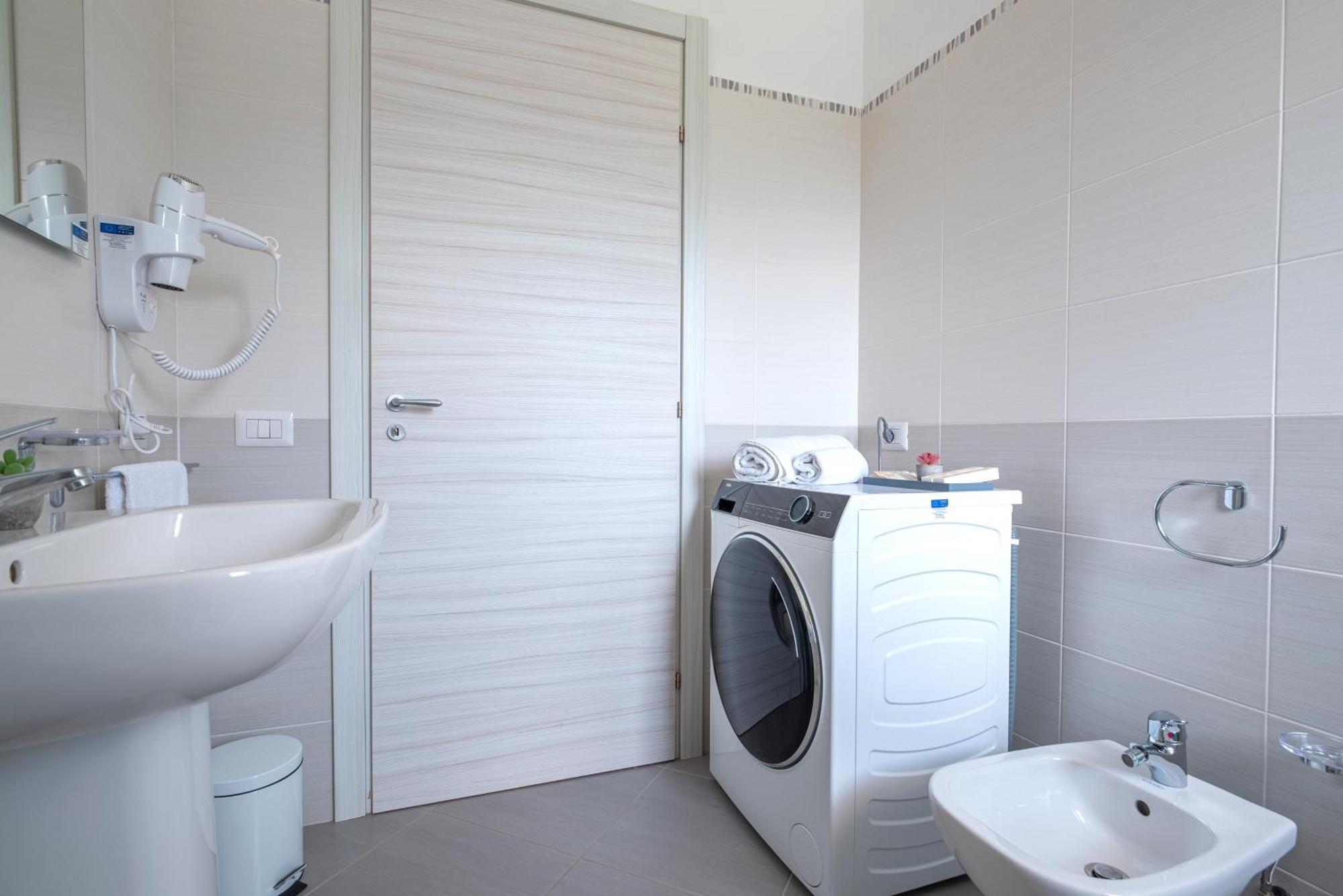 Icaro Residence Apartments With A Beautiful Pool SantʼAgata di Militello Buitenkant foto