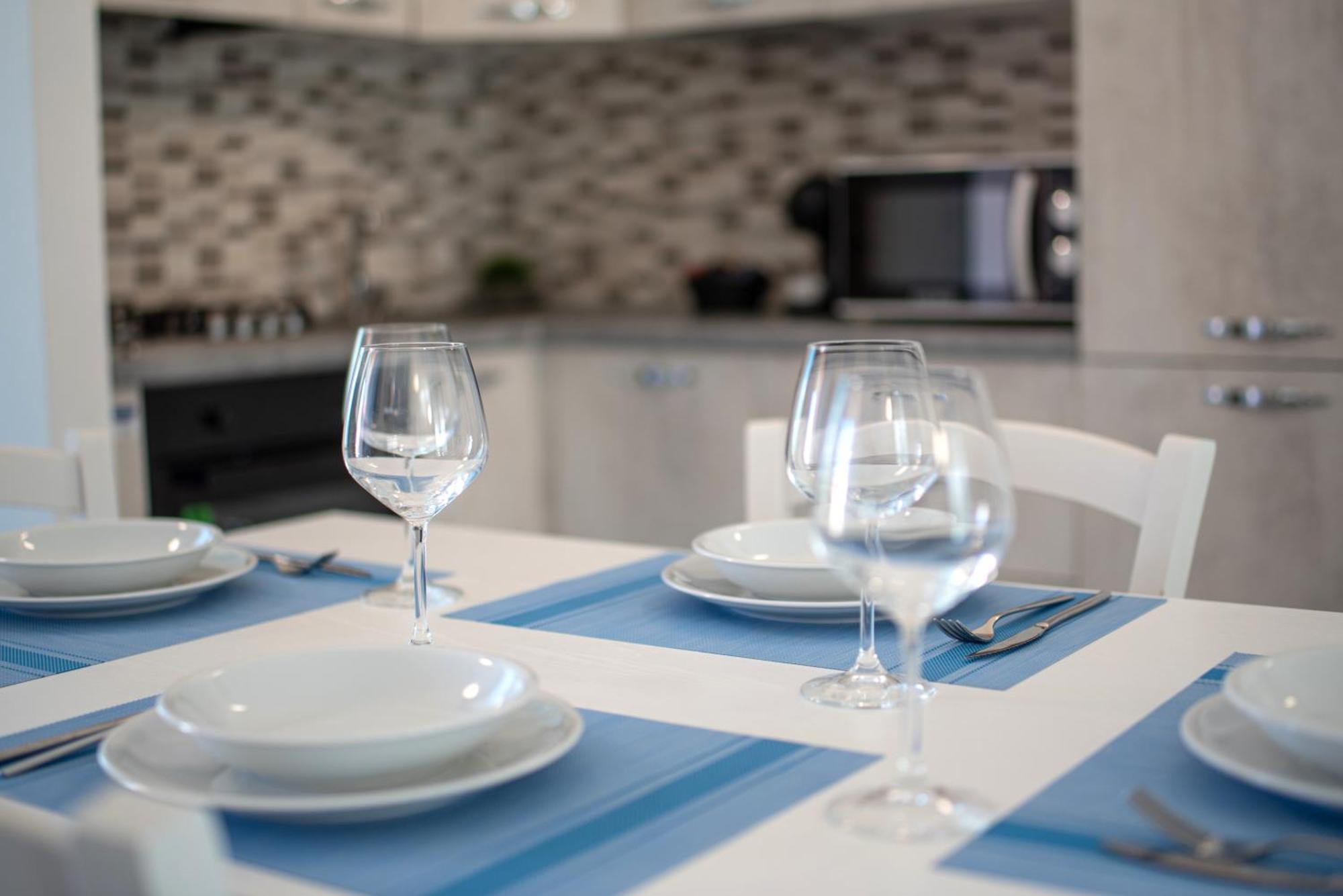 Icaro Residence Apartments With A Beautiful Pool SantʼAgata di Militello Buitenkant foto